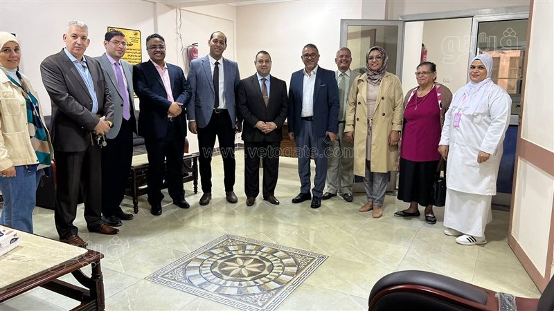 الافتتاح