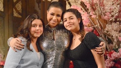 بعد عودتها لحسام حبيب.. نضال الأحمدية تكشف مفاجأة عن مكان بنات شيرين عبد الوهاب