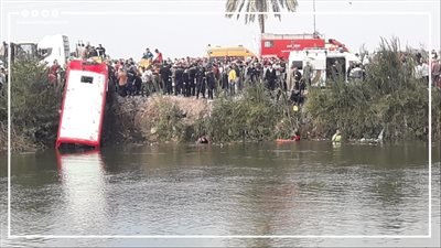 آخر تطورات حادث انقلاب أتوبيس بطريق المنصورة – القاهرة.. فيديوجراف