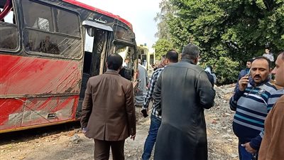 ليلة بكت فيها الدقهلية.. مصرع 20 شخصًا وإصابة 6 آخرين بحادث أجا.. الأهالي تنتظر جثامين الضحايا وقوات الإنقاذ تواصل البحث عن المفقودين