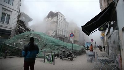 انهيار مبنيين في مدينة ليل بفرنسا