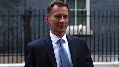 وزير الخزانة البريطاني: الركود الاقتصادي العالمي صنع في روسيا