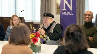 لدعم الكتاب الشباب.. جورج مارتن يتبرع بـ5 ملايين دولار