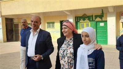 تعليم القليوبية تتابع الالتزام بإجراءات السلامة داخل المدارس 