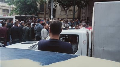 تشييع جثمان طبيب الغلابة من مسجد العمري لمثواه الأخير في الإسكندرية | صور 