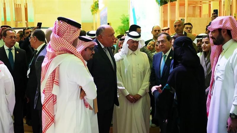 الوزراء خلال تفقد