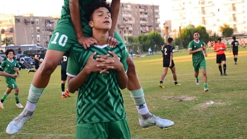 صالح فريد ناشئ المصري