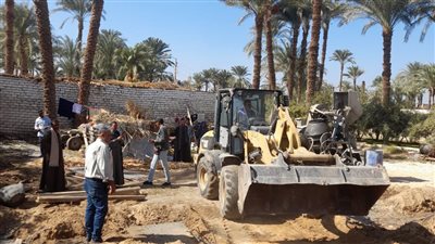  تنفيذ إزالات لحالات تعد على أراضي زراعية وأملاك دولة في أسيوط 