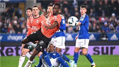 فوز ستراسبورج وتعادل أوكسير مع ريمس وخسارة مونبلييه في الدوري الفرنسي 