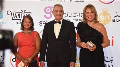 حضور مميز للنجوم وتكريم لبلبة وكاملة أبو ذكري.. انطلاقة قوية للدورة 44 من مهرجان القاهرة السينمائي