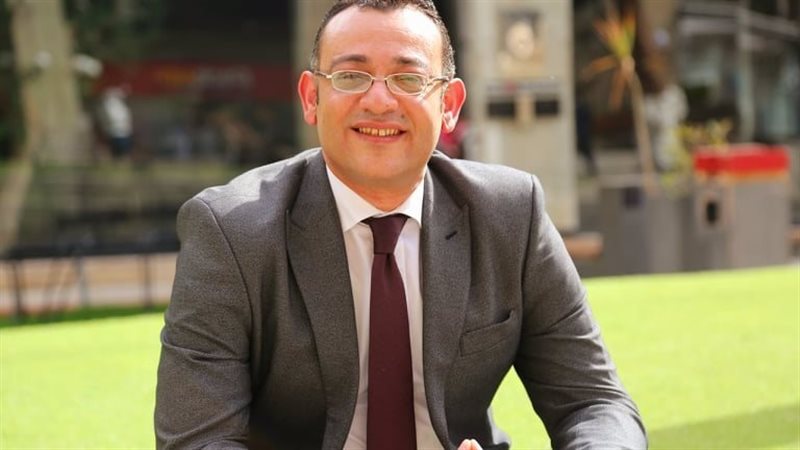 هاني عادل الخبير