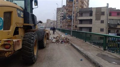 ضبط سيارة تلقي بالمخلفات بطريق الجلاتمة بمنشأة القناطر