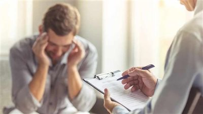  ضوابط مزاولة مهنة العلاج النفسي وفقًا للقانون.. تقديم الطلب إلى وزارة الصحة.. والمؤهلات الفنية والعلمية للطالب 