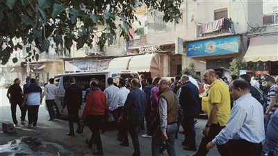 تشييع جثمان الفنان سامي فهمي من مسجد العمري بالإسكندرية | فيديو وصور 