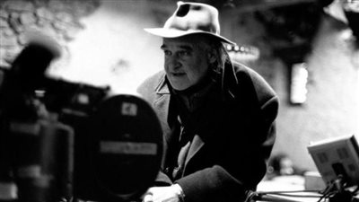 بيلا تار يوجه نصائح للفنانين الشباب.. ويكشف عن أركان العمل الفني المتماسك