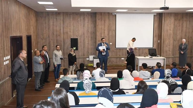 جانب من انتظام الدراسة