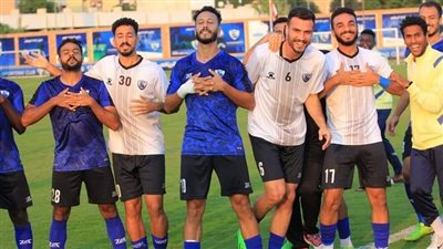 على طريقة رونالدو.. لاعبو القناة يحتفلون بالفوز على مستقبل وطن