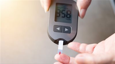 الصحة توجه نصائح للحماية من مضاعفات مرض السكر الخطيرة 