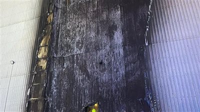 فرق الإطفاء تنجح في إخماد حريق فى دبي فيسفتال سيتي