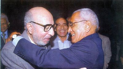 في ذكرى ميلاده.. حكاية الساخر أحمد بهجت من خطابات 