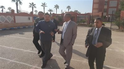 وكيل تعليم الدقهلية يتفقد مدرسة المتفوقين 