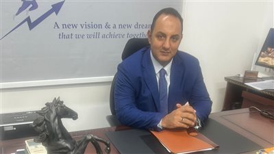 خبير: العملات الرقمية سوق سوداء وأنصح بالملاذات الآمنة