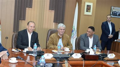 وزير التعليم العالي يشيد بجامعة المنصورة 