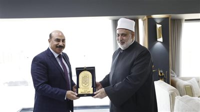 محافظ أسوان: الأزهر مؤسسة عريقة لها مكانة كبيرة في قلوب المصريين 