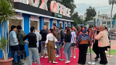 إقبال جماهيري كبير على تذاكر أفلام مهرجان القاهرة السينمائي |صور 
