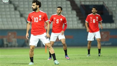 12 صورة ترصد مران منتخب مصر بمشاركة محمد صلاح 