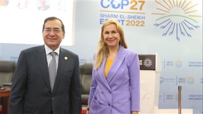 الملا يلتقي مفوضة الطاقة والمناخ بالاتحاد الأوروبي لبحث سبل الشراكة في مجال الطاقة