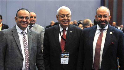 حسام المندوه خلال افتتاح المؤتمر الدولي لطب الأسنان بالإسكندرية: لجنة التعليم بمجلس النواب تدعم المؤتمرات العملية وتؤمن بأهميتها 