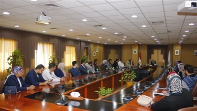 تفاصيل وقرارات أول لقاء صحفي لرئيس جامعة المنصورة 