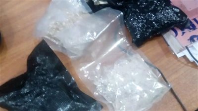 ضبط كمية من مادة MDMA المخدرة بجمارك الطرود البريدية بالقاهرة