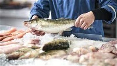 تفسير رؤية بائع السمك في المنام وعلاقته بالرزق والخير والمال الكثير 