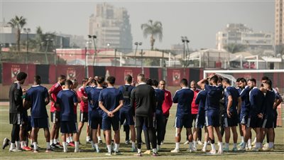 الأهلي يخوض مرانه اليوم على فترة واحدة
