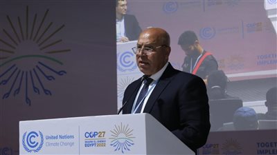 وزير النقل يلتقي الأمين العام لوزارة الدولة للشئون البحرية والشحن الكينية