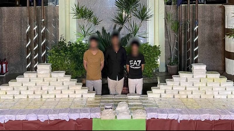 المتهمون والمضبوطات