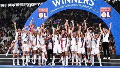 حفل جلوب سوكر.. ليون يحصد جائزة أفضل نادي للسيدات وبنفيكا للشباب