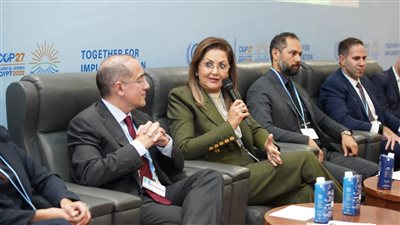 وزيرة التخطيط تشارك بجلسة حول ريادة الأعمال وبناء الأعمال الخضراء