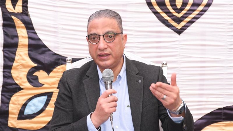 محافظ الفيوم