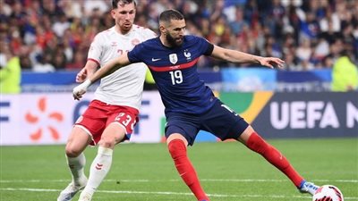 شكوك حول مشاركة بنزيما وفاران أمام سويسرا بكأس العالم 