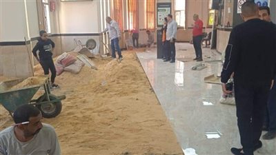 رفع الإشغالات من سوق الجملة وضبط 5 أطنان لحوم ودواجن في حملات بالجيزة| صور