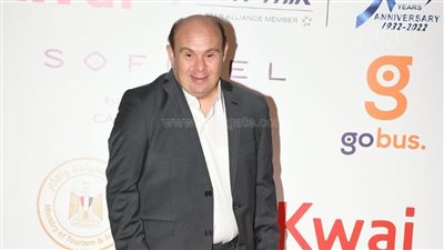 أول ظهور للفنان إيهاب بدر الدين بعد شائعة وفاته في مهرجان القاهرة | صور