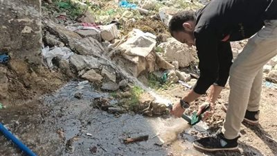 حملات لإزالة التعديات على شبكة مياه الشرب بالإسكندرية 