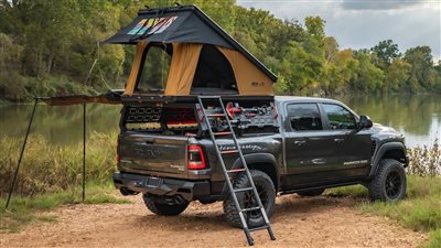 هينيسي تطلق ماموث 1000 TRX أوفرلاند معتمدة علي رام بقوة 1،012 حصان