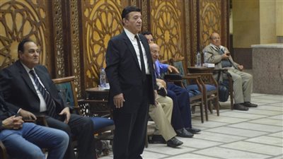 نادية مصطفى وأركان فؤاد أول حضور عزاء محمد سلطان | صور 