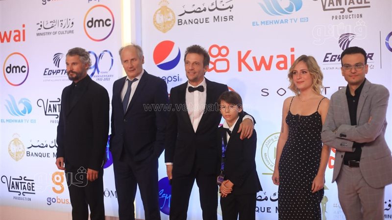  أبطال فيلم رائد
