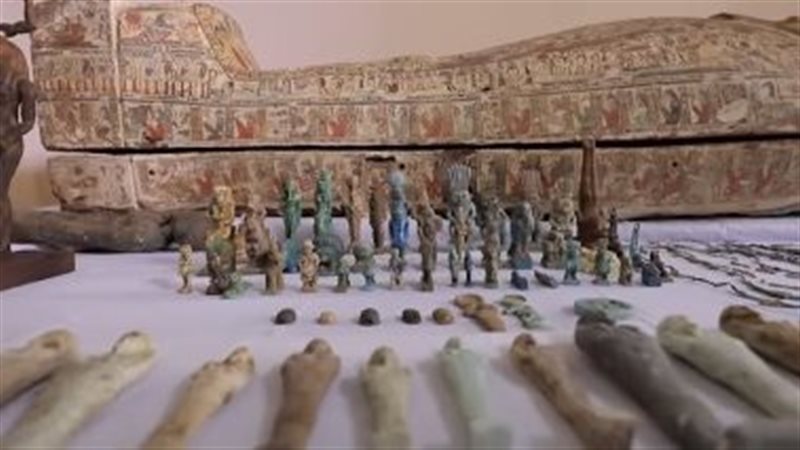 قطع أثرية - مضبوطات