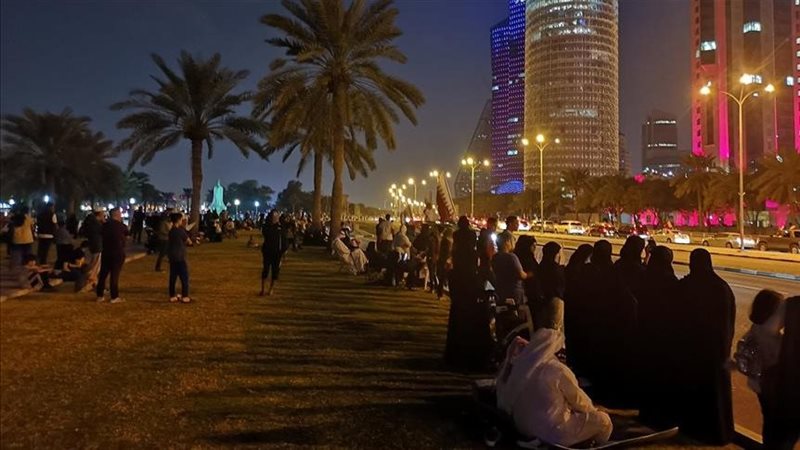 الجمهور في شوارع